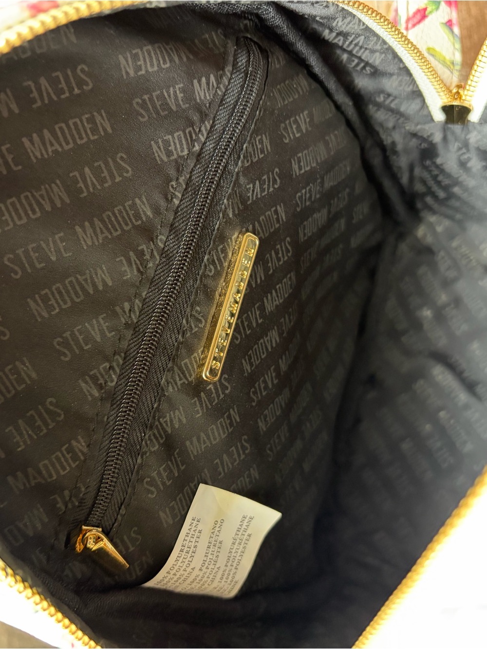 Steve Madden White Floral Mini Backpack - Picture 8 of 9